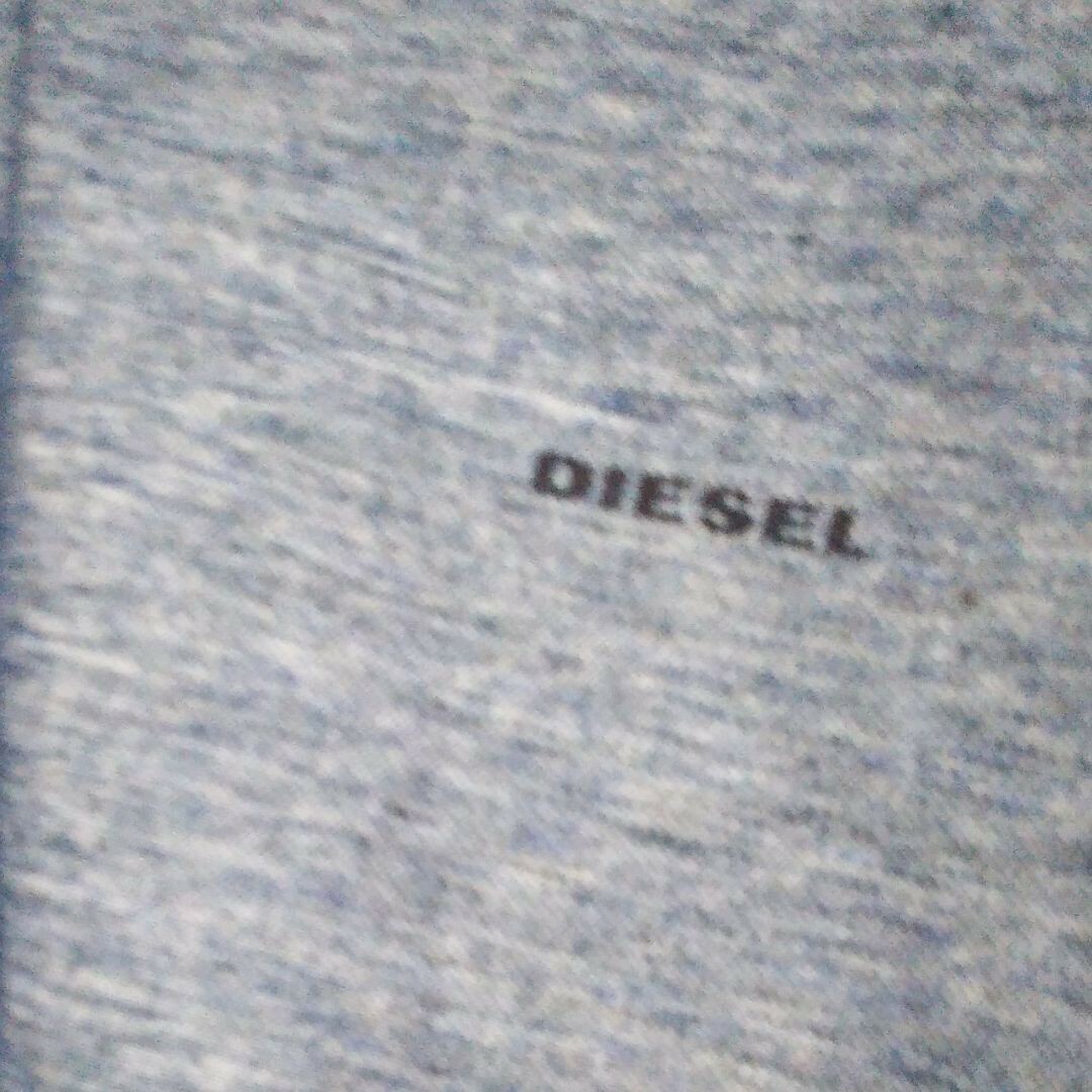 DIESEL(ディーゼル)のふっるさん専用メンズディーゼルVネックブルーデニム風半袖Tシャツ メンズのトップス(Tシャツ/カットソー(半袖/袖なし))の商品写真