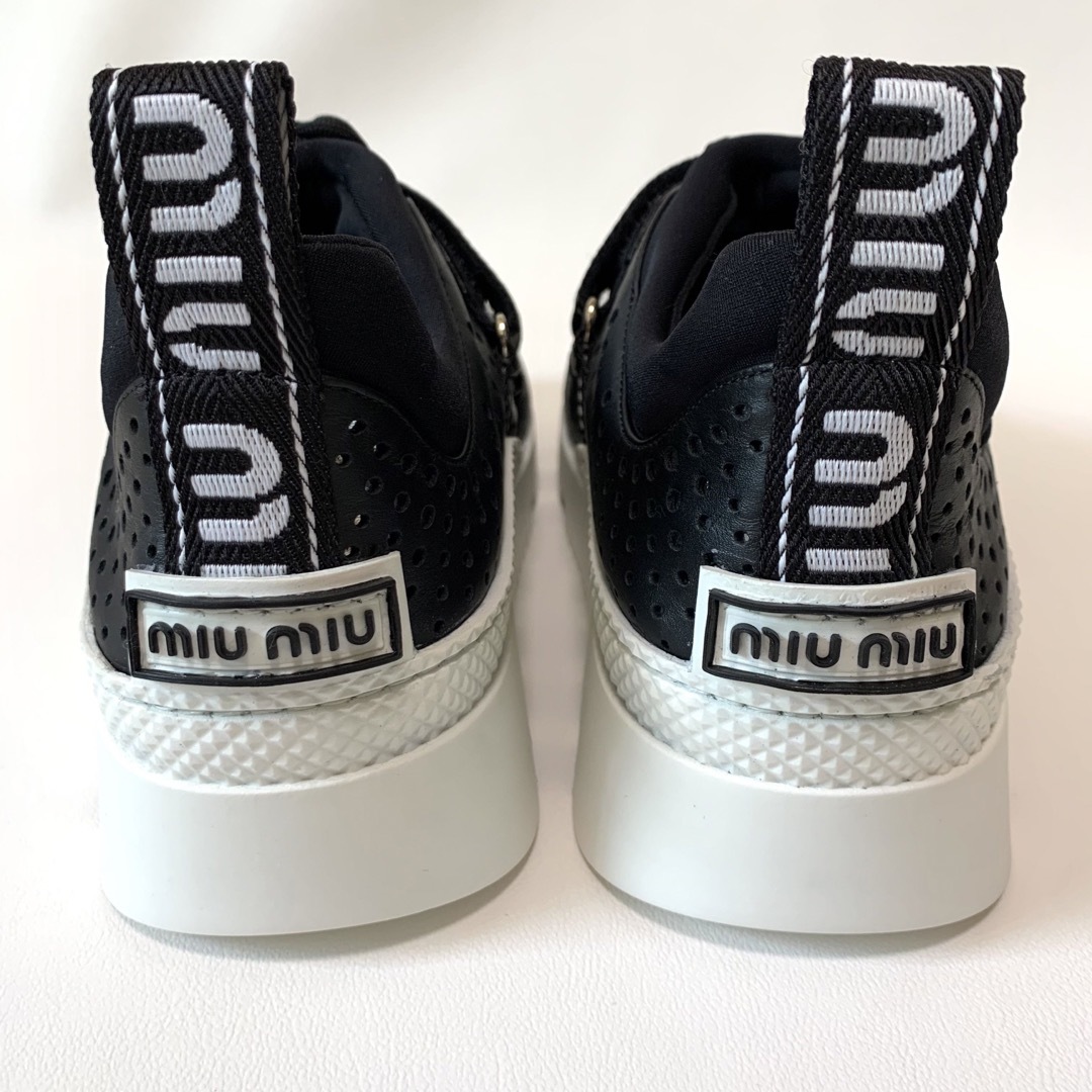 日本 限定 MIU MIU/ロゴ スニーカー スニーカー - LITTLEHEROESDENTISTRY