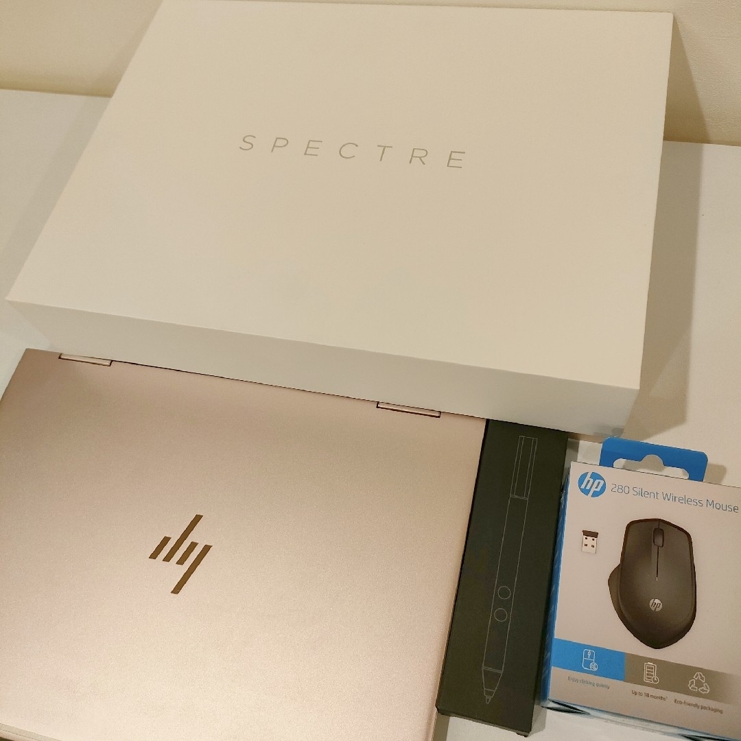 HP(ヒューレットパッカード)のHP Spectre x360 Special Editionローズゴールド スマホ/家電/カメラのPC/タブレット(ノートPC)の商品写真