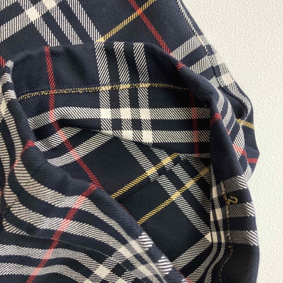 BURBERRY BLUE LABEL(バーバリーブルーレーベル)のBURBERRY BLUE LABEL  ノバチェックハーフパンツ　Mサイズ レディースのパンツ(ハーフパンツ)の商品写真