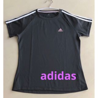 アディダス(adidas)の美品☆adidasTシャツ Mサイズ(Tシャツ(半袖/袖なし))