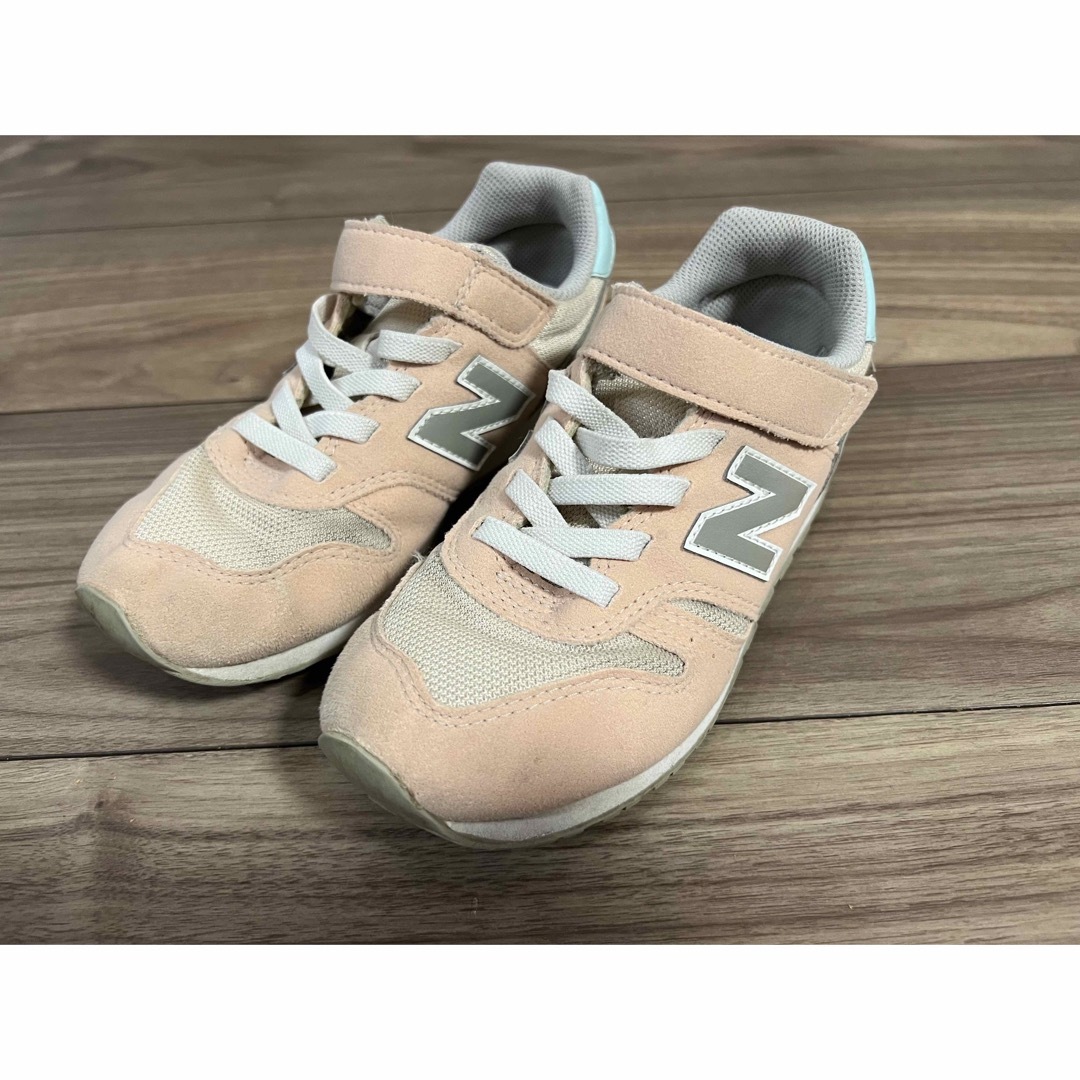 New Balance(ニューバランス)のニューバランス　19cm スニーカー　ピンク　パステルカラー キッズ/ベビー/マタニティのキッズ靴/シューズ(15cm~)(スニーカー)の商品写真