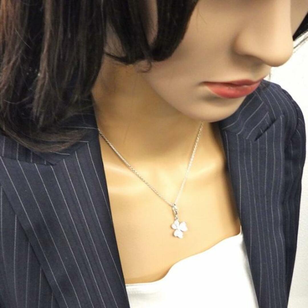 Van Cleef & Arpels(ヴァンクリーフアンドアーペル)のヴァンクリーフ＆アーペル Van Cleef & Arpels ネックレス ペンダント チャーム フリヴォル フラワー パヴェ ダイヤモンド K18WG 【中古】 レディースのアクセサリー(ネックレス)の商品写真