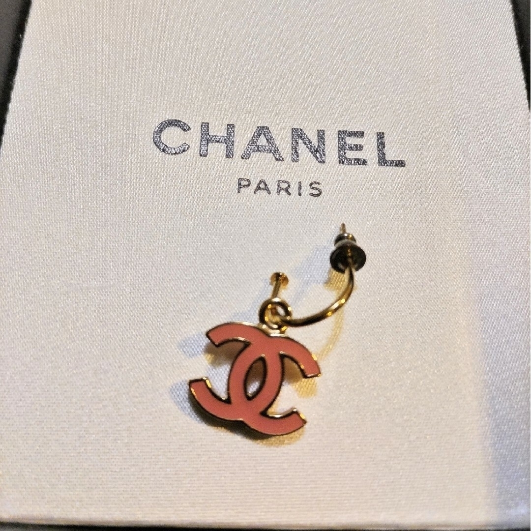 CHANEL - 【期間限定値下げ！CHANEL シャネル ココマーク フープピアス ...