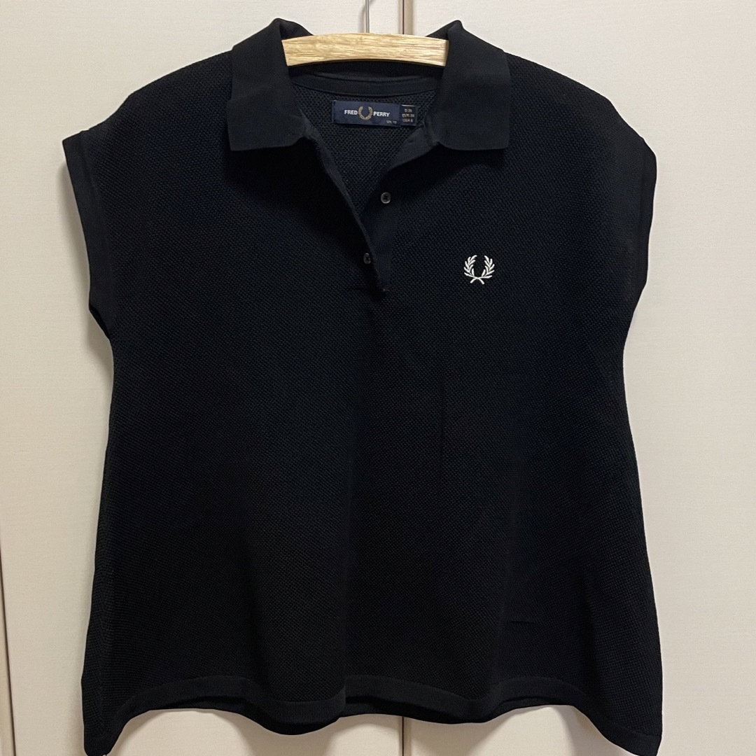 FRED PERRY(フレッドペリー)のフレッドペリー  ポロシャツ　美品 レディースのトップス(ポロシャツ)の商品写真