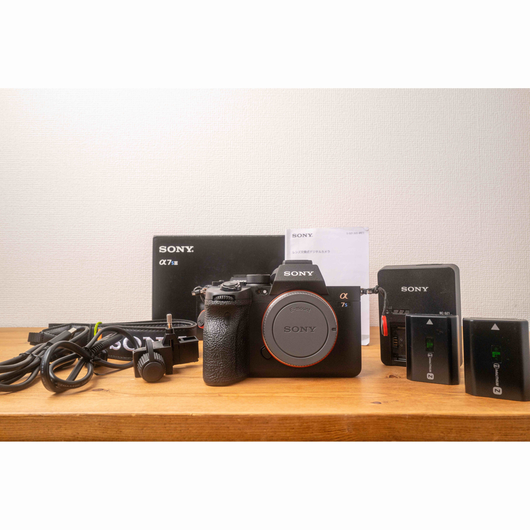 SONY α7SⅢ 付属品多数セット - カメラ SONY α7SⅢ 付属品多数セット - カメラ