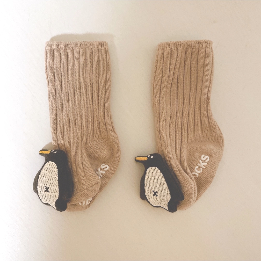 【新品】ペンギン靴下　デコレーション靴下　動物　韓国　赤ちゃん　ベビー キッズ/ベビー/マタニティのこども用ファッション小物(靴下/タイツ)の商品写真