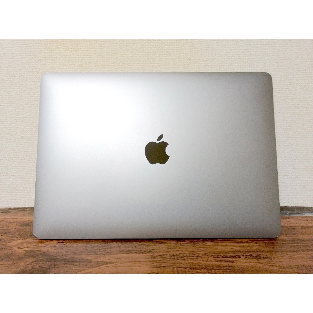 Apple(アップル)のMacBook Pro 2020 13 8gb 256gb A2289 スマホ/家電/カメラのPC/タブレット(ノートPC)の商品写真