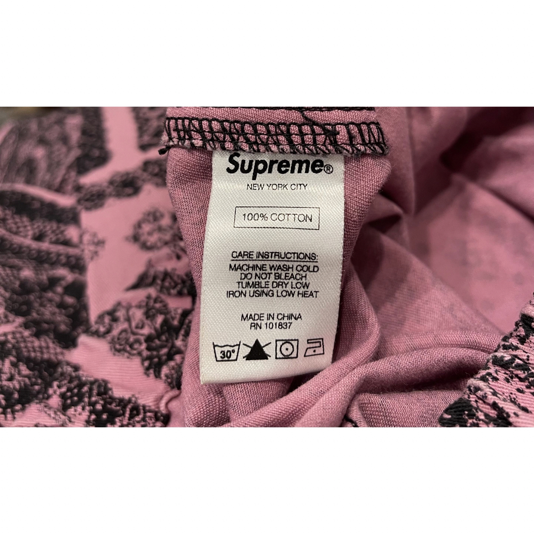 Supreme(シュプリーム)のSupreme Laces Pant ペイズリー 柄物 ピンク S メンズのパンツ(ワークパンツ/カーゴパンツ)の商品写真