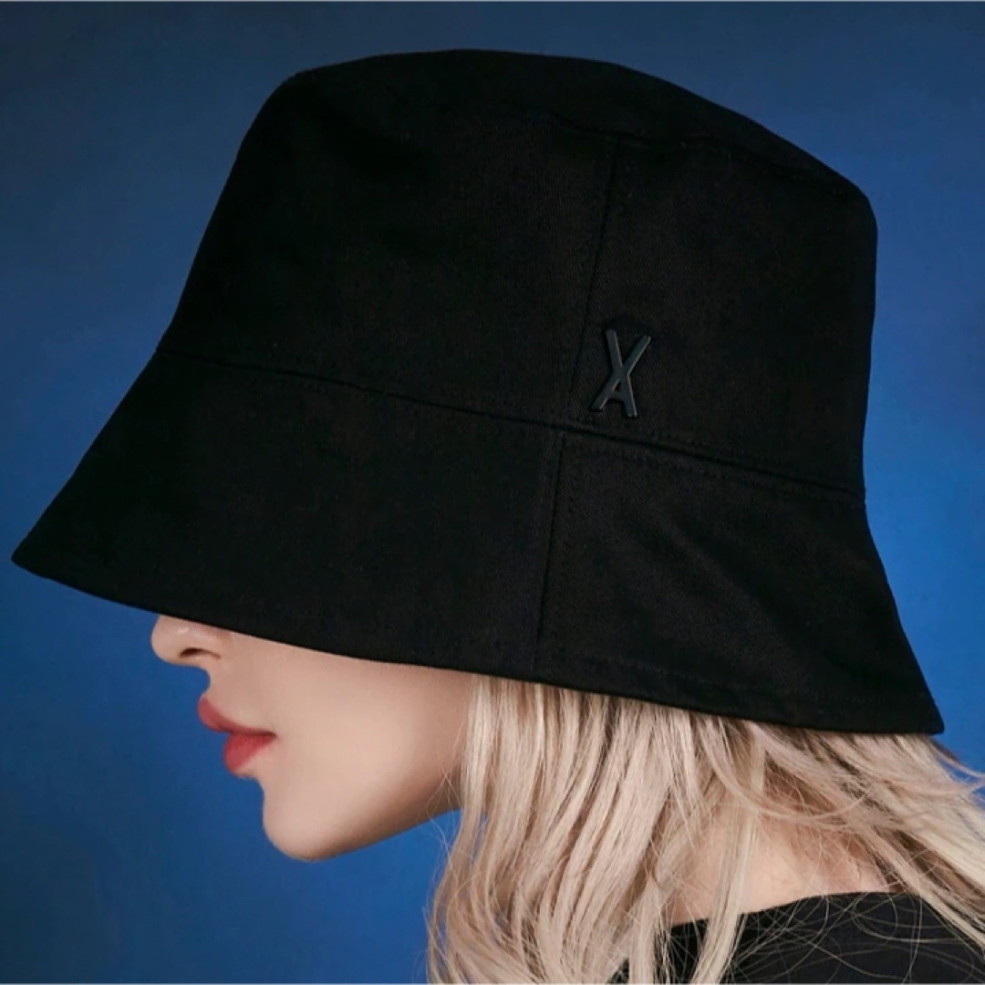 VARZAR Stud drop over fit bucket hat レディースの帽子(ハット)の商品写真