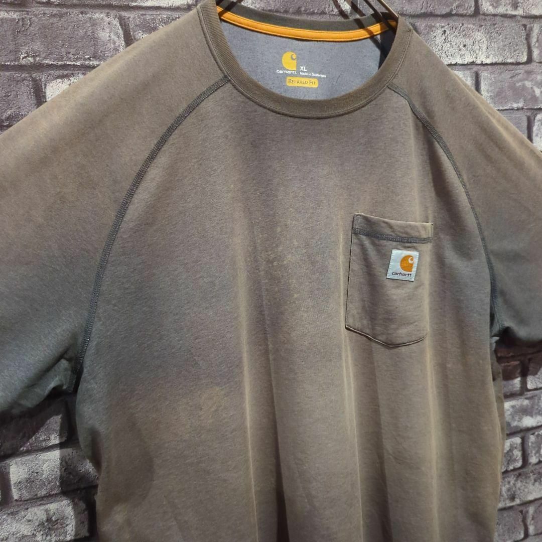 carhartt(カーハート)のCarhartt　 半袖Tシャツ　カットソー　胸ポケット　Cロゴ　輸入古着　XL メンズのトップス(Tシャツ/カットソー(半袖/袖なし))の商品写真
