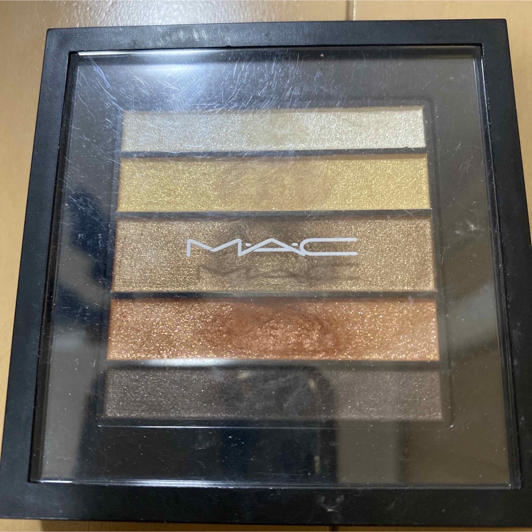 MAC(マック)のM・A・C アイシャドウパレット コスメ/美容のベースメイク/化粧品(アイシャドウ)の商品写真