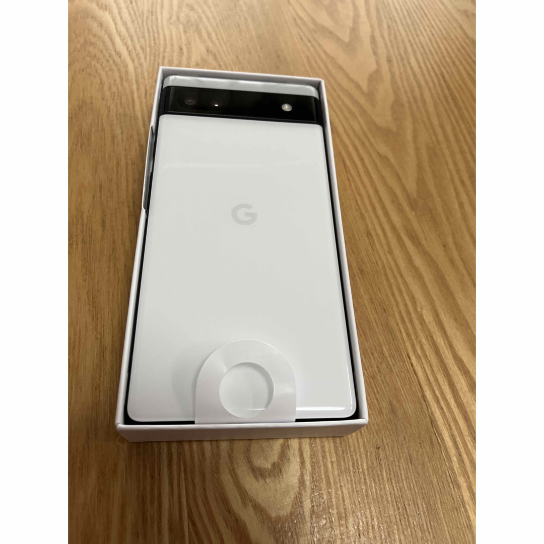 Google Pixel(グーグルピクセル)のGoogle pixel 6a Chalk 128GB スマホ/家電/カメラのスマートフォン/携帯電話(スマートフォン本体)の商品写真