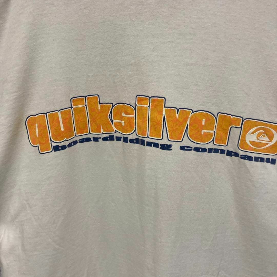 QUIKSILVER(クイックシルバー)のデカロゴ　クイックシルバー　Tシャツ　ビッグロゴ　背面 メンズのトップス(Tシャツ/カットソー(半袖/袖なし))の商品写真