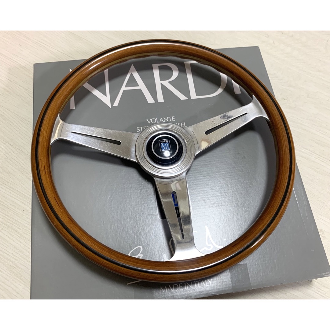 希少【NARDI Classic】36.5Φ ウッドステアリング 即決大歓迎汎用パーツ