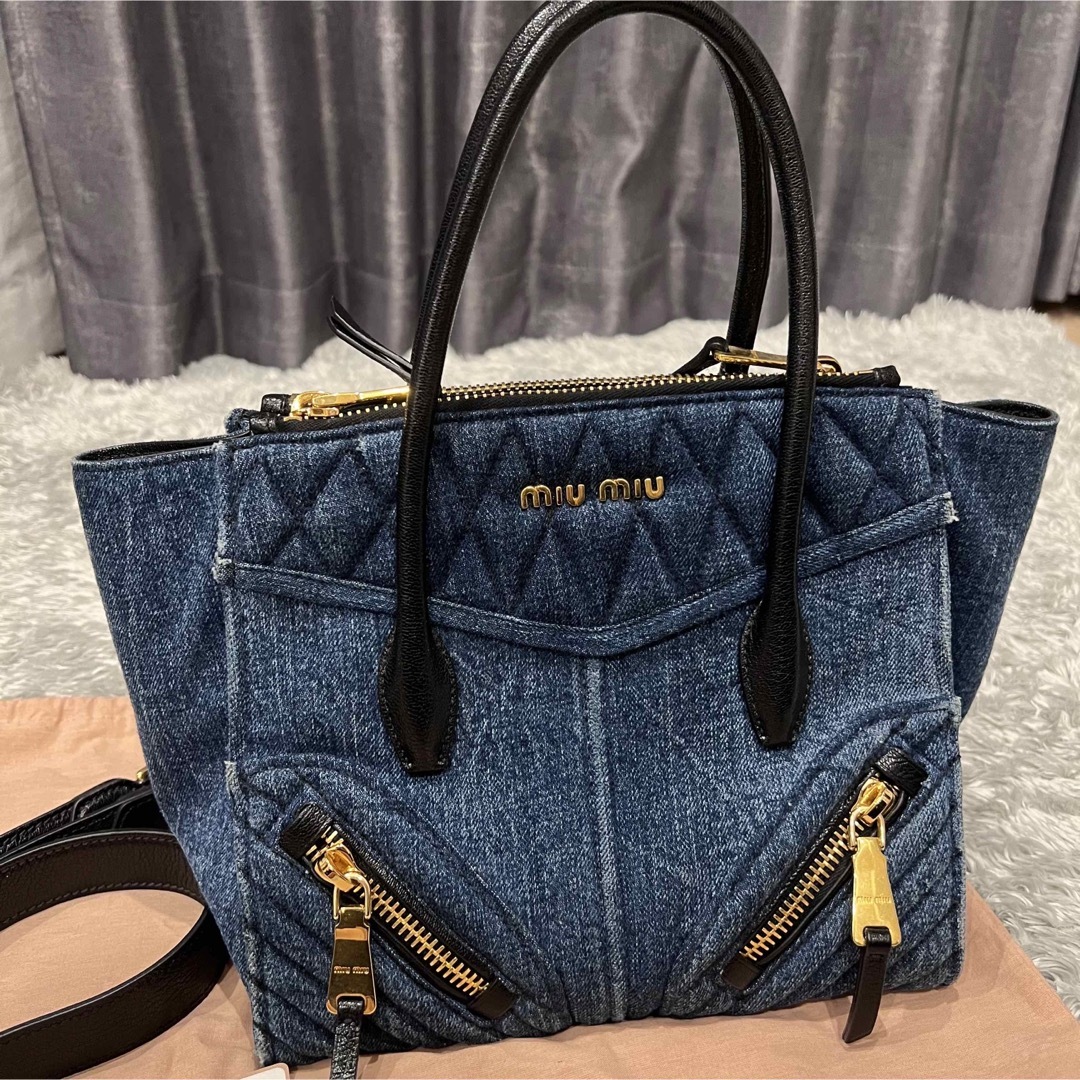 美品*miumiuショルダーバッグ