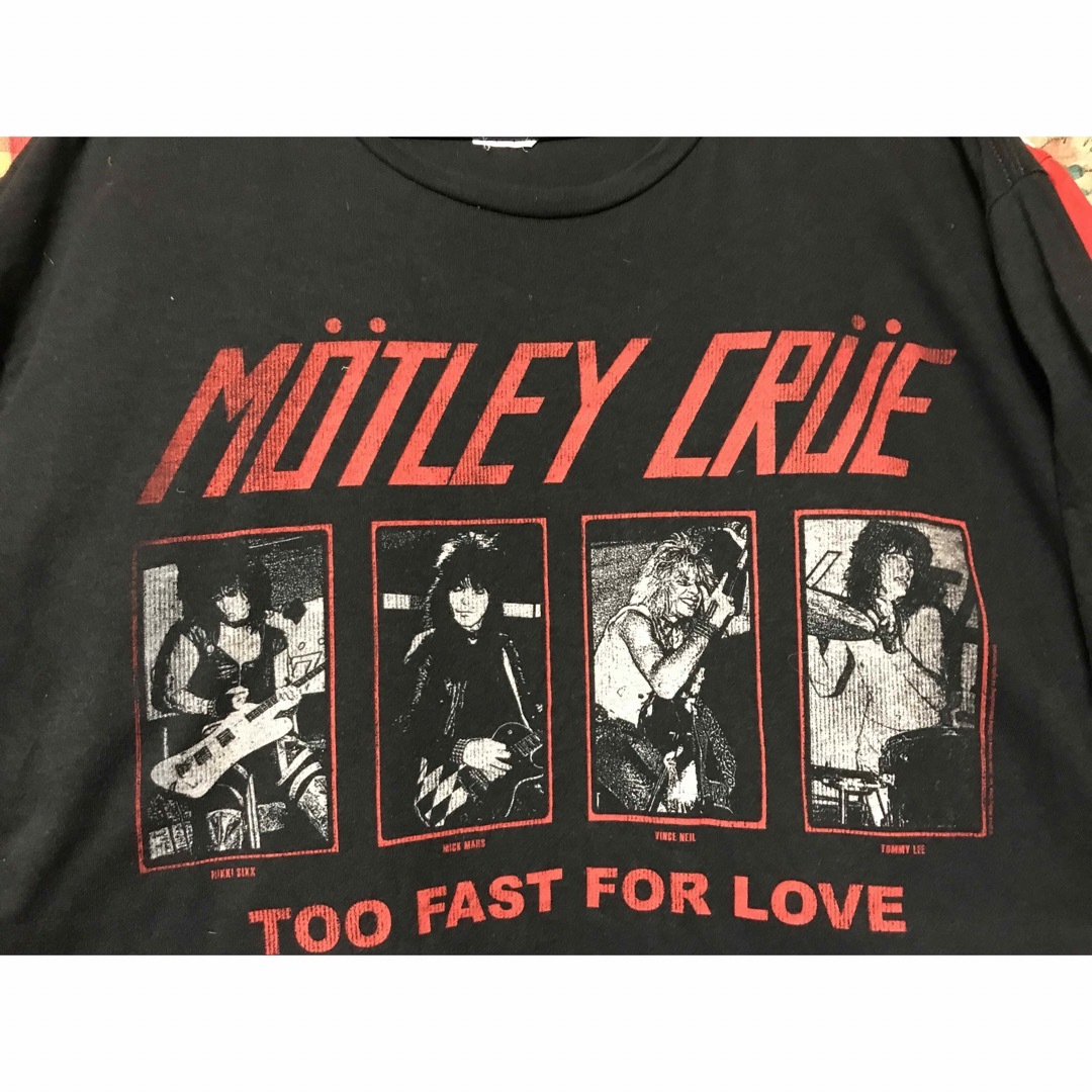 MOTLEY CRUE Tシャツ　Too fast for 〜 エンタメ/ホビーのタレントグッズ(ミュージシャン)の商品写真