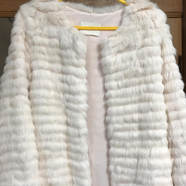 SNIDEL(スナイデル)のリアルファーコート レディースのジャケット/アウター(毛皮/ファーコート)の商品写真