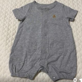 babyGAP 0〜3m🐻(ロンパース)