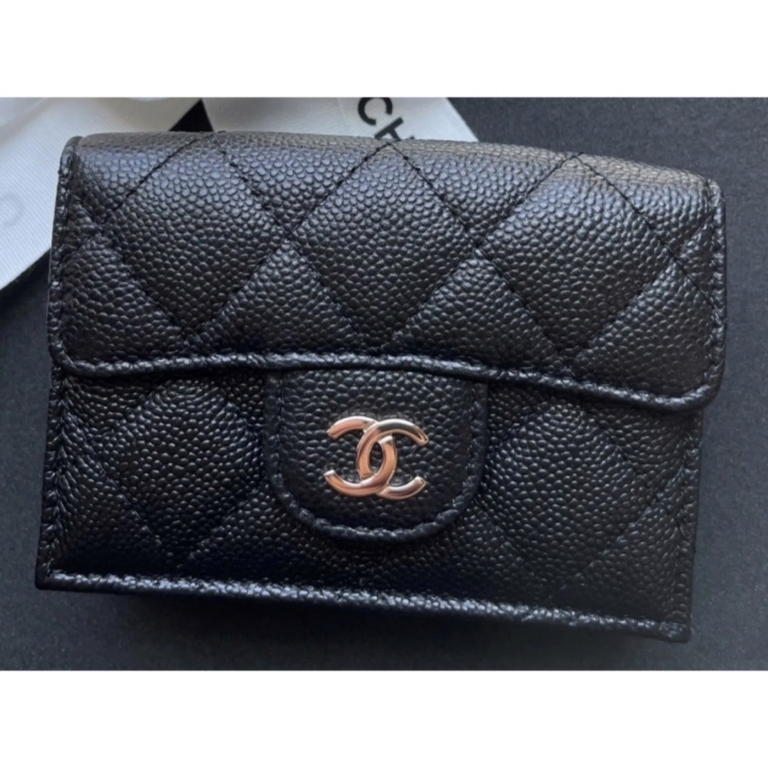 超人気商品！CHANEL（シャネル）スモール フラップ ウォレット