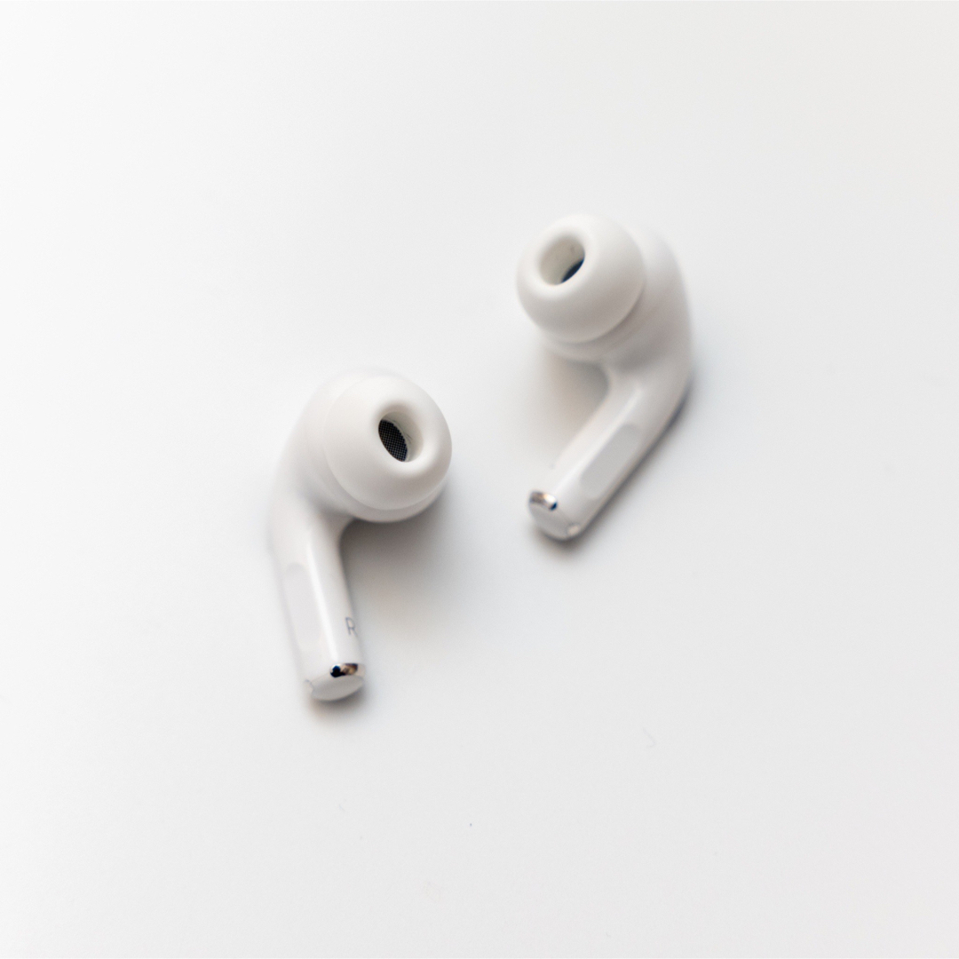 Apple AirPods Pro (第2世代) ワイヤレスイヤホン