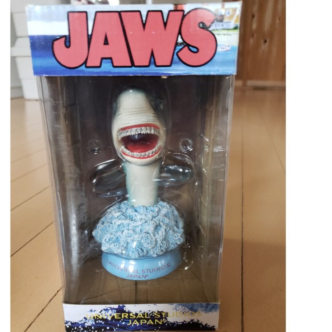 USJ(ユニバーサルスタジオジャパン)のJAWS　ジョーズ　フィギュア　USJ限定品　新品未開封 エンタメ/ホビーのフィギュア(SF/ファンタジー/ホラー)の商品写真