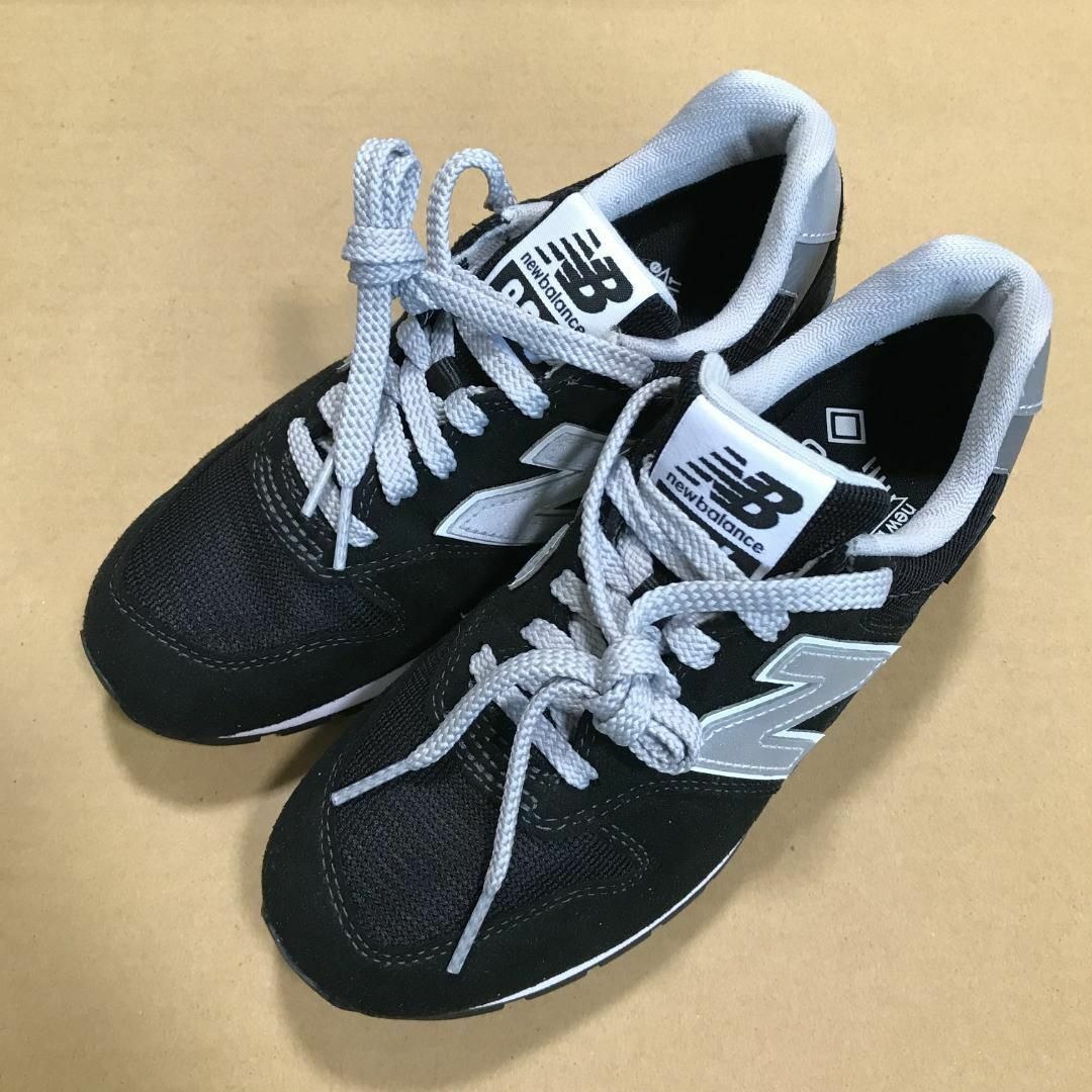 タ40216 ニューバランス CM996XB2 ブラック 22cm
