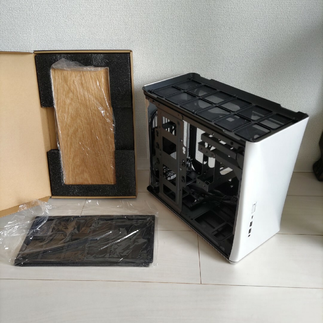 FRACTAL DESIGN｜フラクタルデザイン PCケース Era ITX S 3