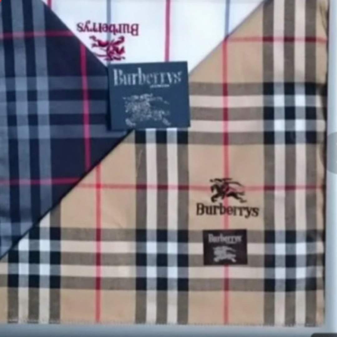 BURBERRY(バーバリー)のバーバリーハンカチ　3枚組　新品未使用！ メンズのファッション小物(ハンカチ/ポケットチーフ)の商品写真