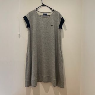 フレッドペリー(FRED PERRY)のFREDPERRYワンピース(ひざ丈ワンピース)