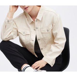 ユニクロ(UNIQLO)のUNIQLO ショート丈デニムジャケット　XL(Gジャン/デニムジャケット)