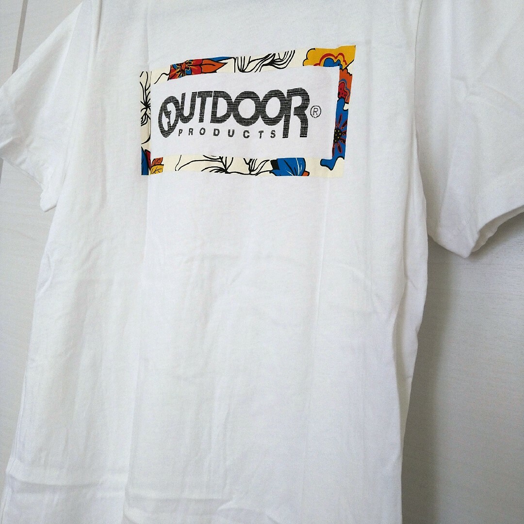 OUTDOOR(アウトドア)のOUTDOOR アウトドア 花柄 Ｔシャツ メンズのトップス(Tシャツ/カットソー(半袖/袖なし))の商品写真