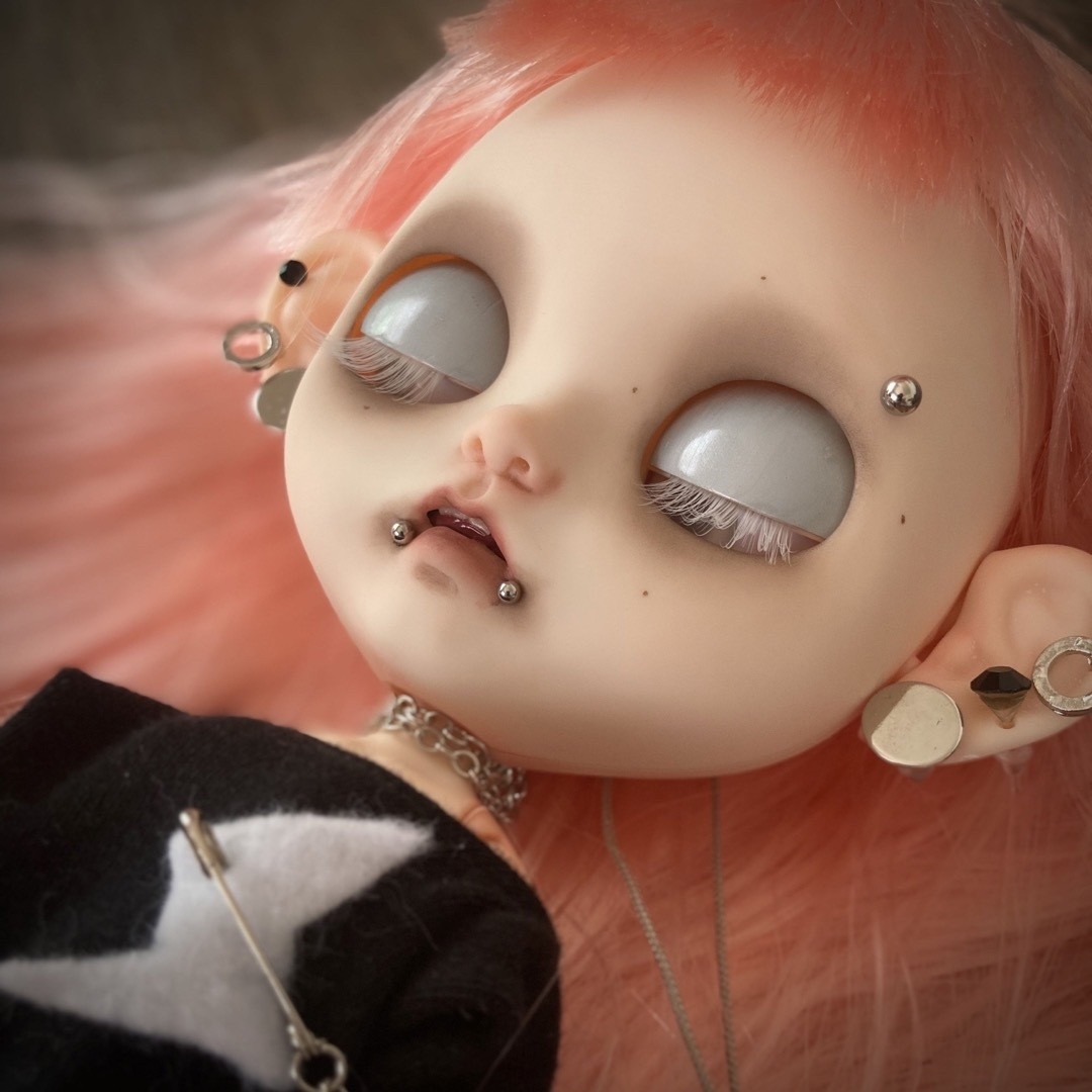 【necoma doll】ロック女子!ピンクロングの白肌ちゃん◆OFフルセット!