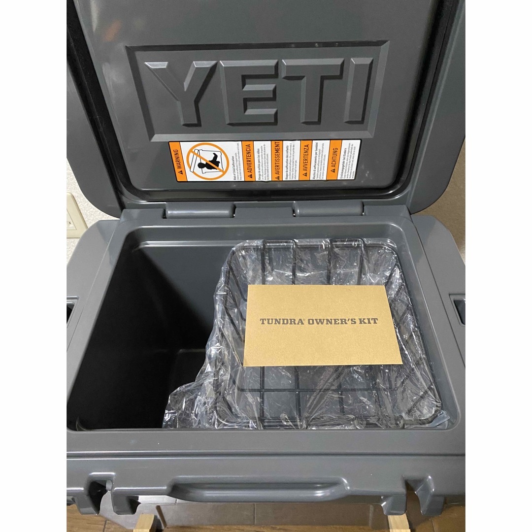 YETI】 新品 Tundra 35 クーラーボックス Charcoal YETI】 新品 Tundra 35 クーラーボックス Charcoal