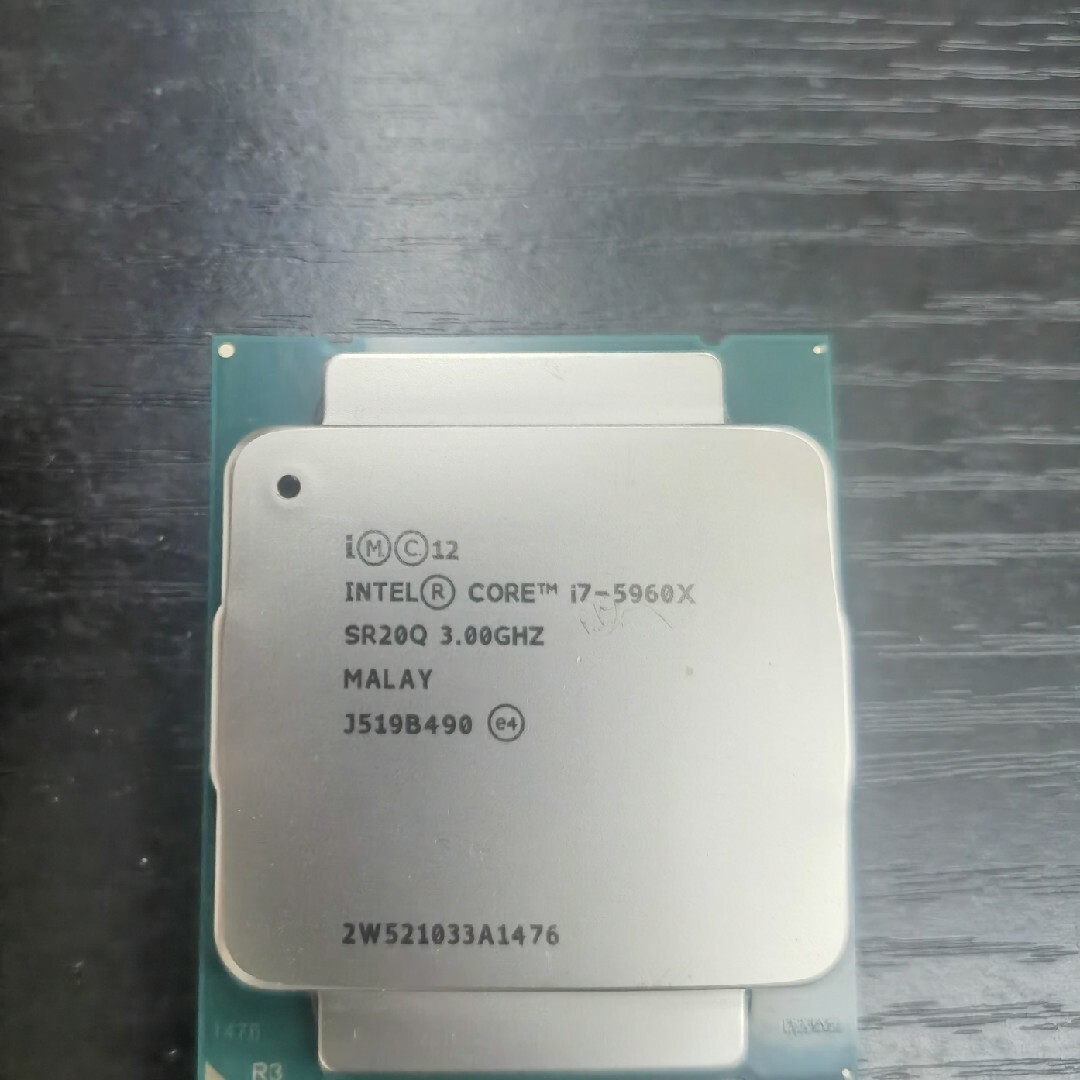 Intel Core I7  XEON E5  CPU　インテル 6