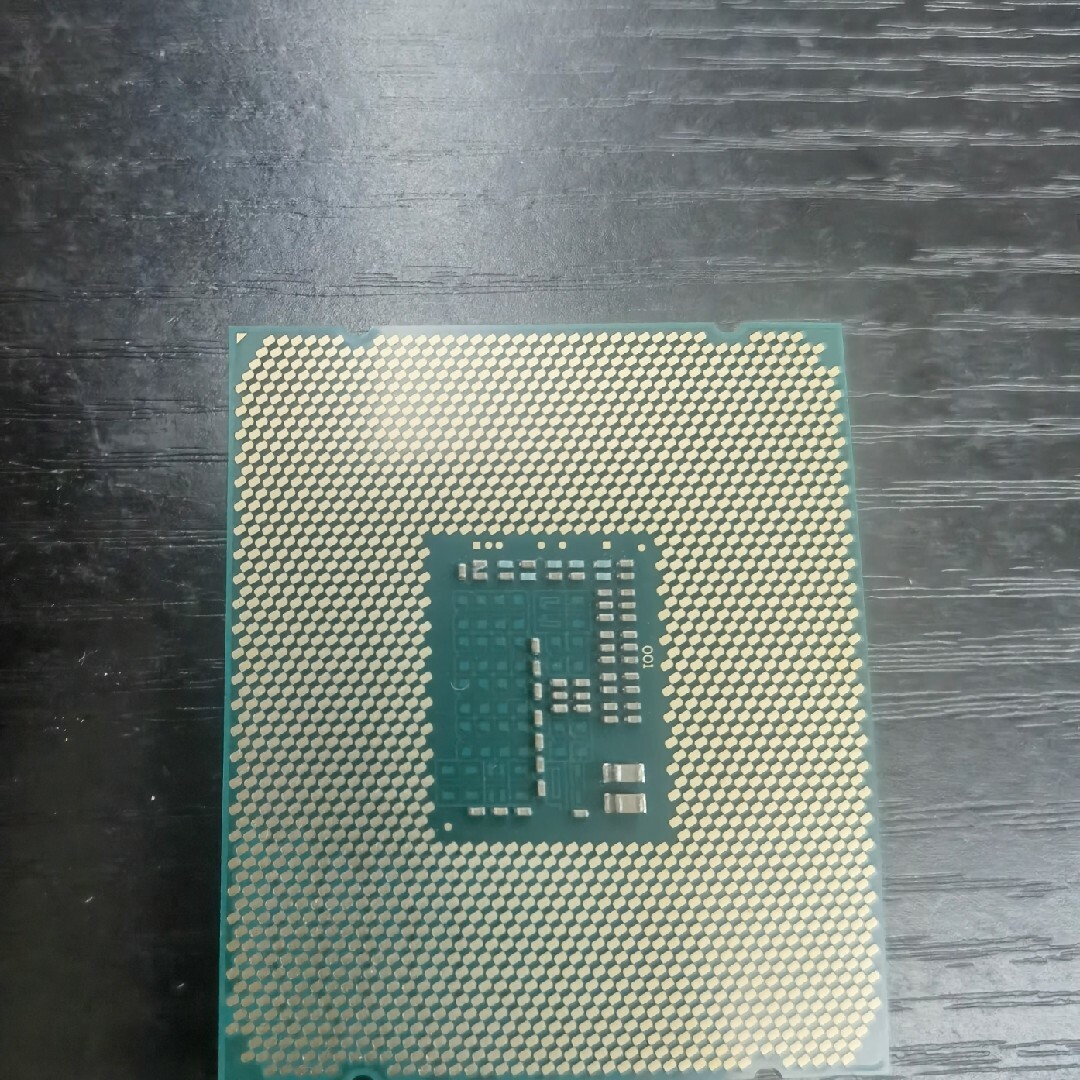 Intel Core I7  XEON E5  CPU　インテル 7