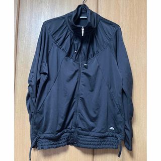 エレッセ(ellesse)のM  エレッセ　黒　スポーツウェア　ジャンパー(パーカー)