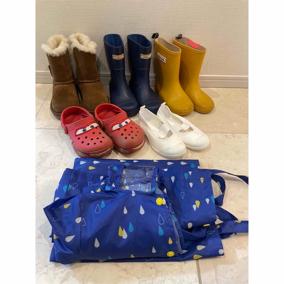 crocs ムートンブーツ 長靴16cm 17cm クロックス9サイズの通販 by ルルドママ|クロックスならラクマ 長靴 crocs レインブーツ クロックス 16cm 17cm