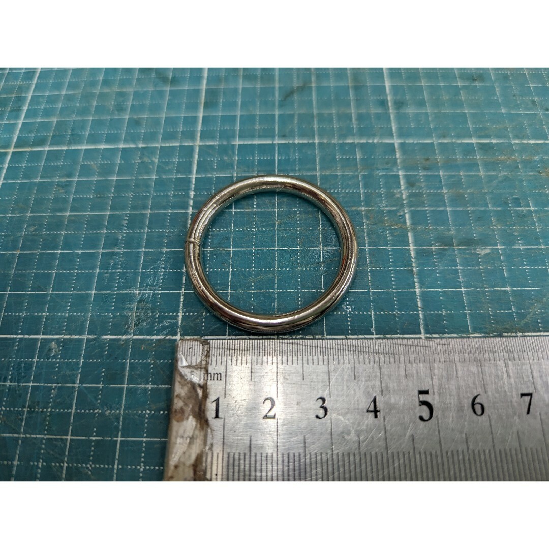 リング（30mm）10個セット☆レザークラフト ハンドメイドの素材/材料(各種パーツ)の商品写真