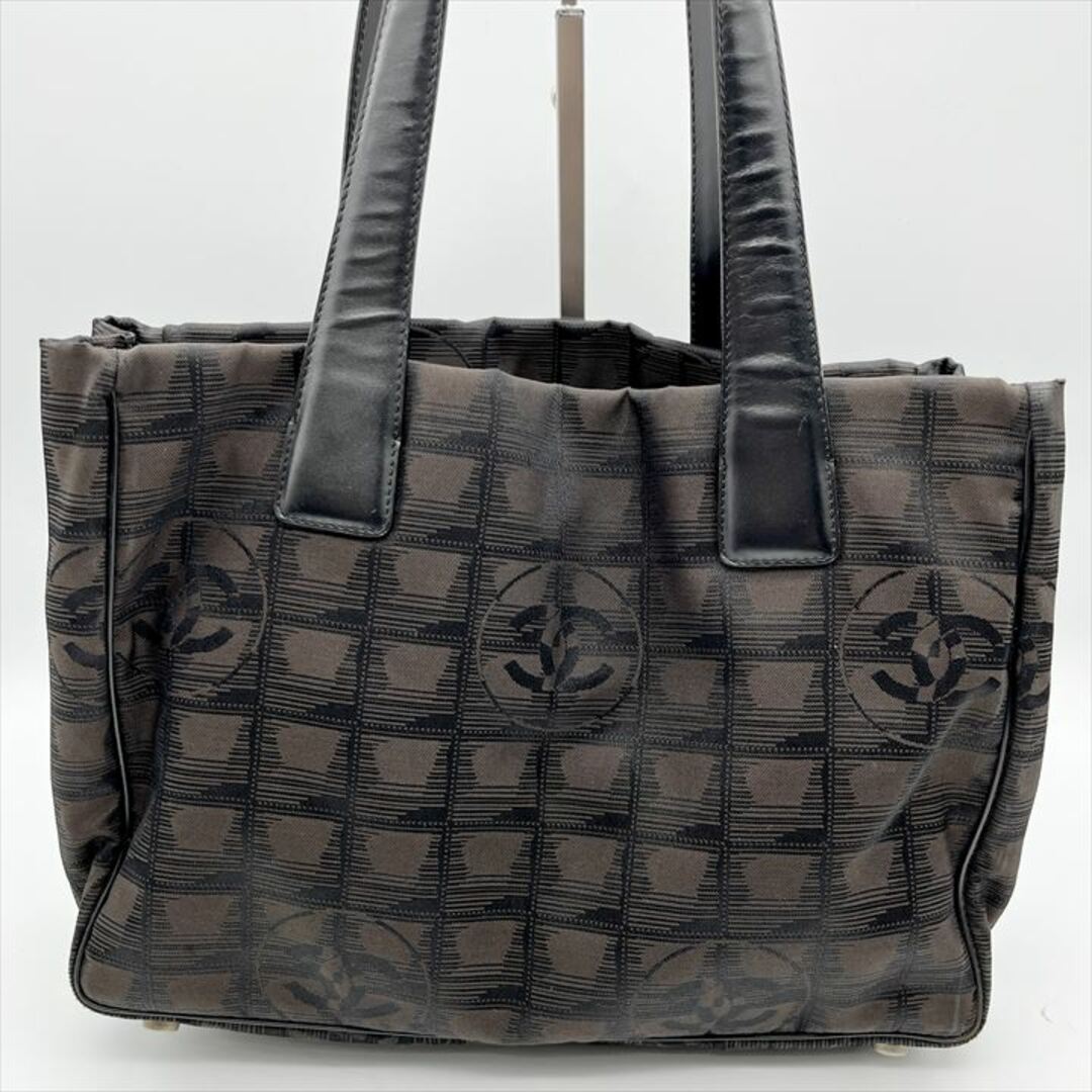 CHANEL - 【美品】シャネル ニュートラベルライン PM トートバッグ