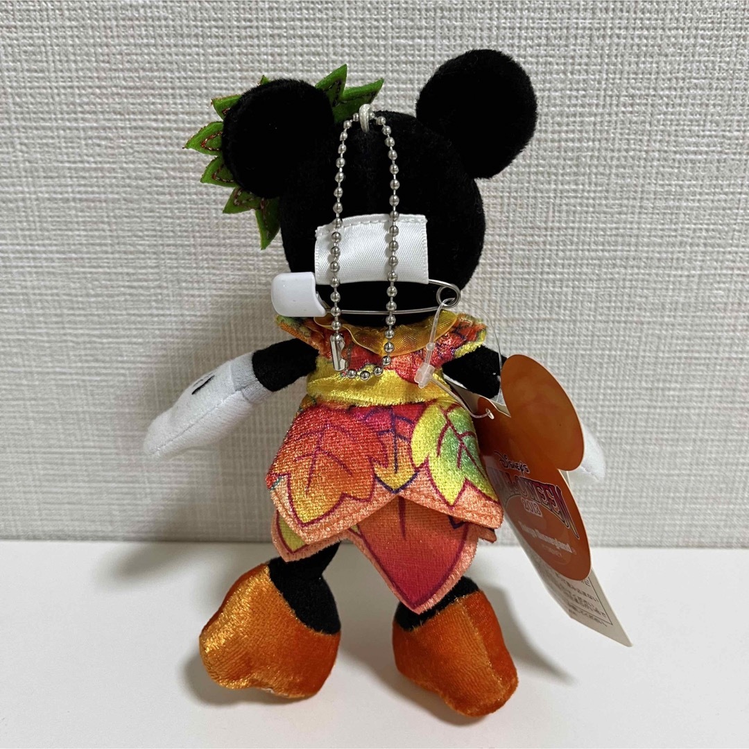 Disney(ディズニー)の9☆ミニー ぬいぐるみバッジ タグ付き エンタメ/ホビーのおもちゃ/ぬいぐるみ(ぬいぐるみ)の商品写真