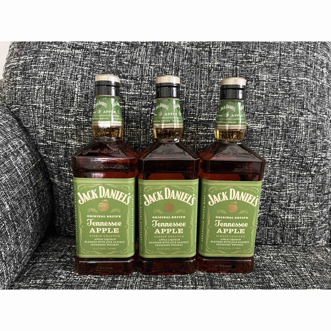 ジャックダニエルテネシーアップル　　ウィスキー　日本未発売3本セット