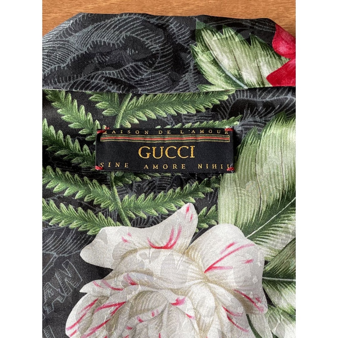 Gucci(グッチ)のGUCCI (グッチ)ハワイアンボーリングシャツ　菅田将暉さん着用モデル メンズのトップス(シャツ)の商品写真
