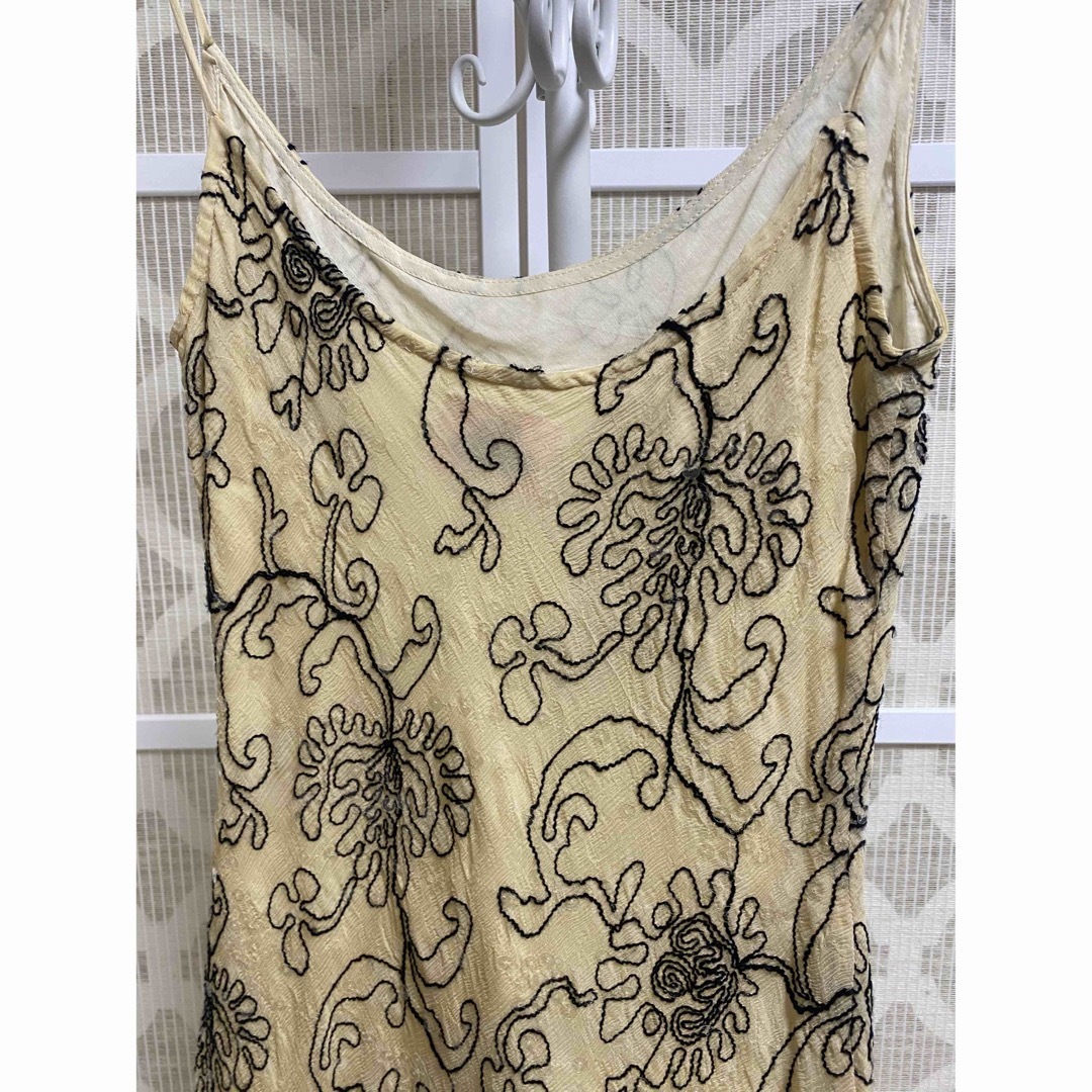 TOCCA(トッカ)のTOCCA  シルク刺繍ドレス、ワンピース　2 レディースのワンピース(ロングワンピース/マキシワンピース)の商品写真