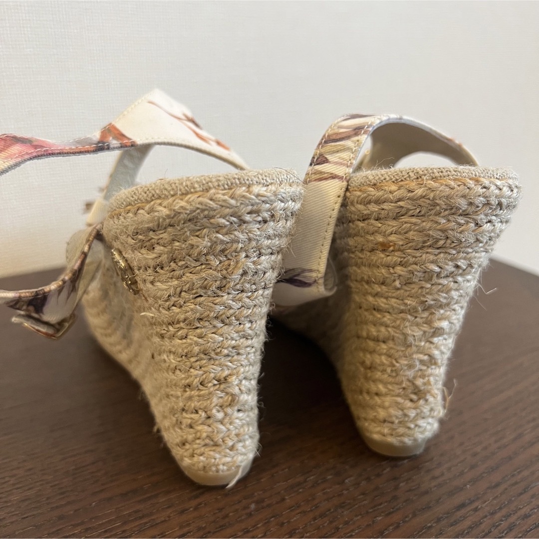 新品未使用⭐︎ウェッジサンダル⭐︎日本未発売　37 24cm レディースの靴/シューズ(サンダル)の商品写真