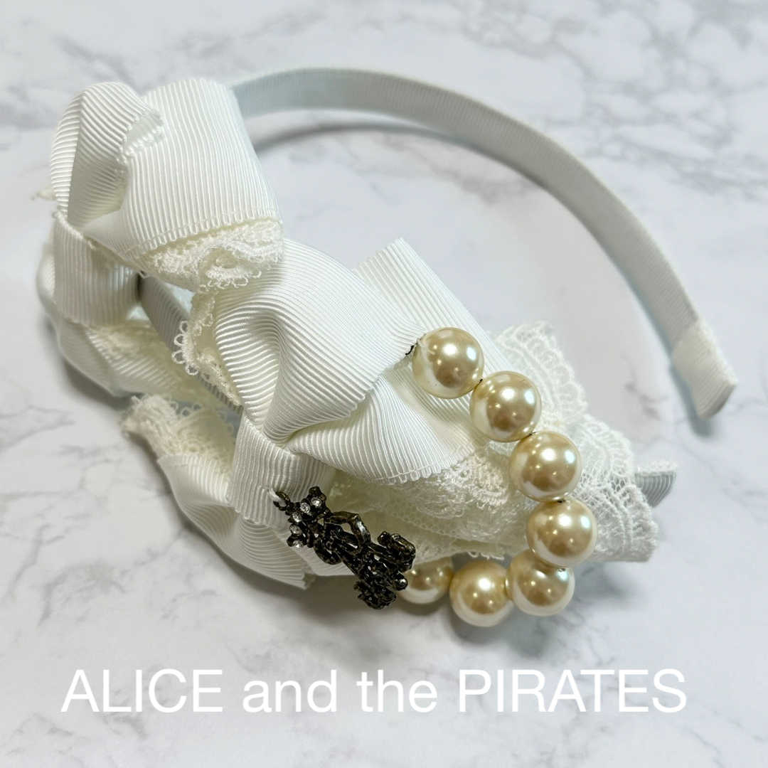 ALICE and the PIRATES(アリスアンドザパイレーツ)のALICE and the PIRATES 　カチューシャ　ロリィタ レディースのヘアアクセサリー(カチューシャ)の商品写真