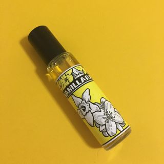 ラッシュ(LUSH)のLUSH VANILLARY パフューム(香水(女性用))