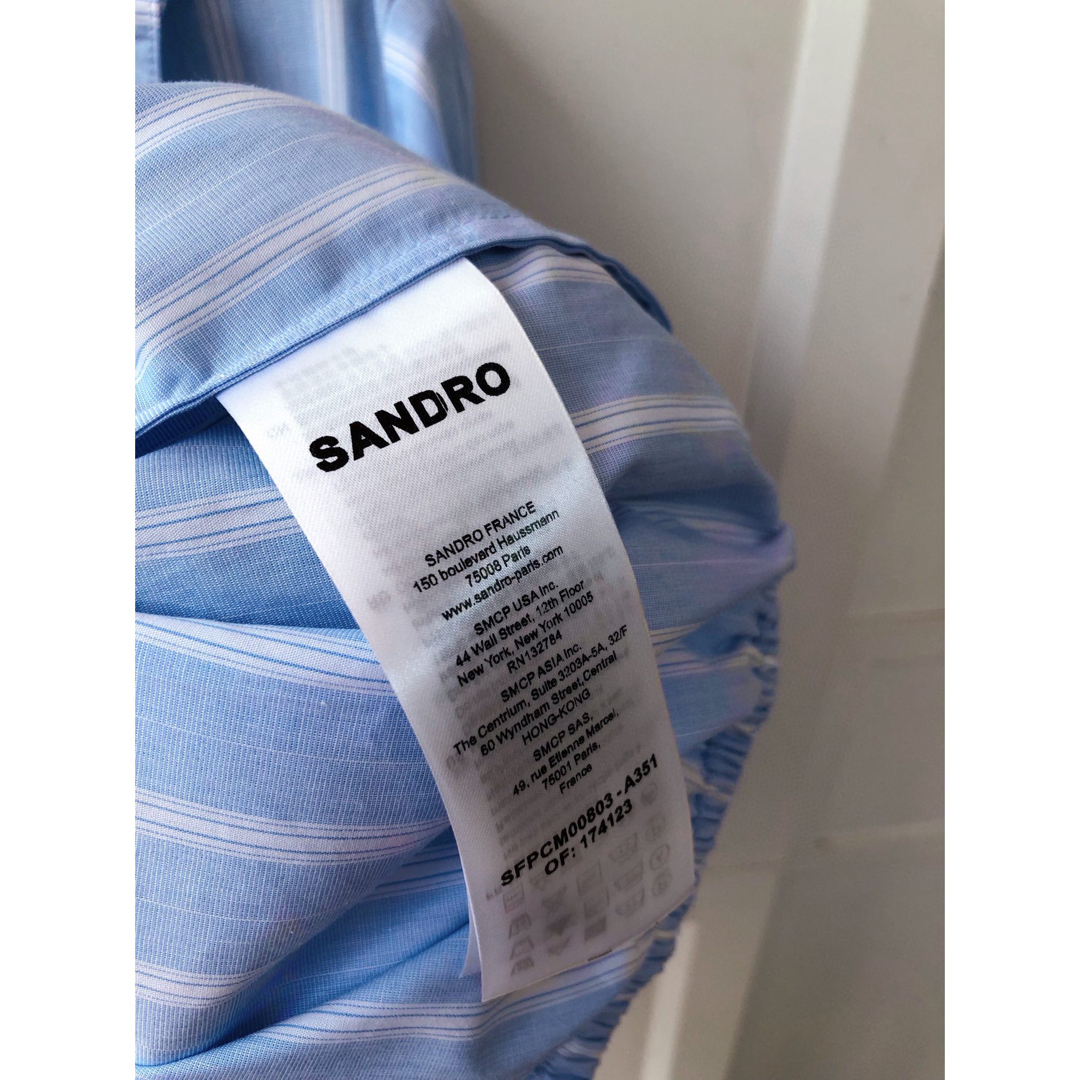 Sandro(サンドロ)の❤️Sandro23新作新品　ブルー　ボーダー　長袖　ブラウス　上品　オシャレ レディースのトップス(シャツ/ブラウス(長袖/七分))の商品写真