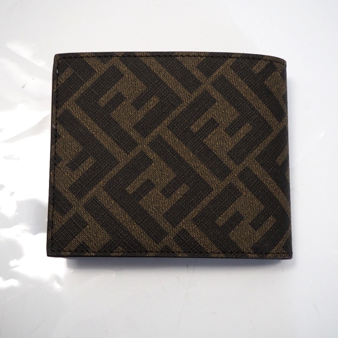 ほぼ未使用に近い 】FENDI 折り財布 ズッカ柄 FFロゴ 刺繍 金具 買い