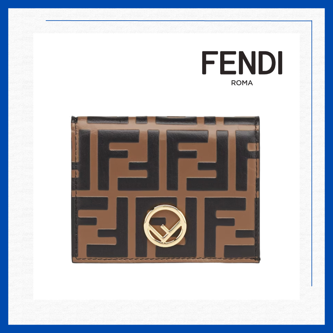 ☆国内即発！【FENDI】エフ イズ フェンディ 二つ折り財布